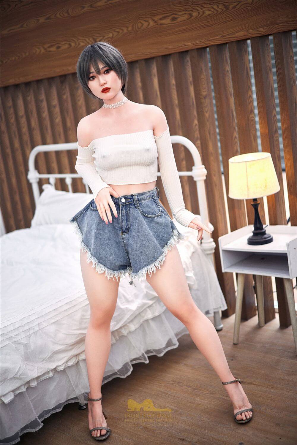 Sexpuppe Misa