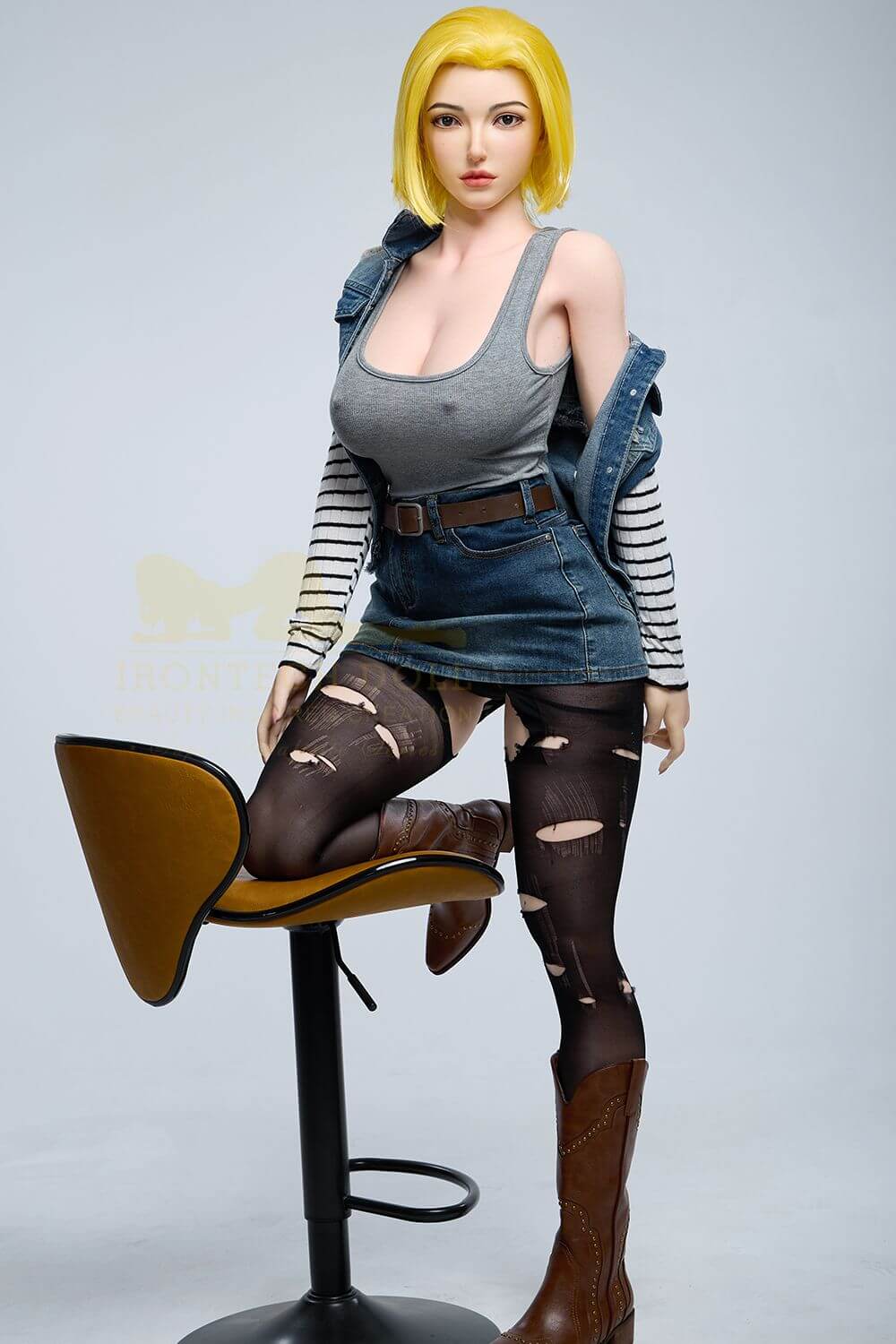 Sexpuppe Farah