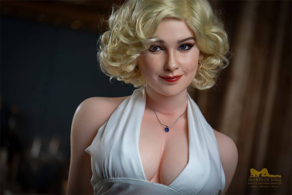 Sexpuppe Carmel 2