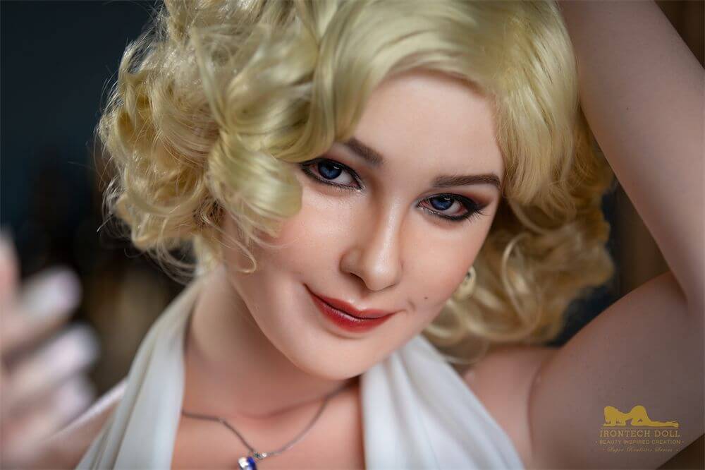 Sexpuppe Carmel 2
