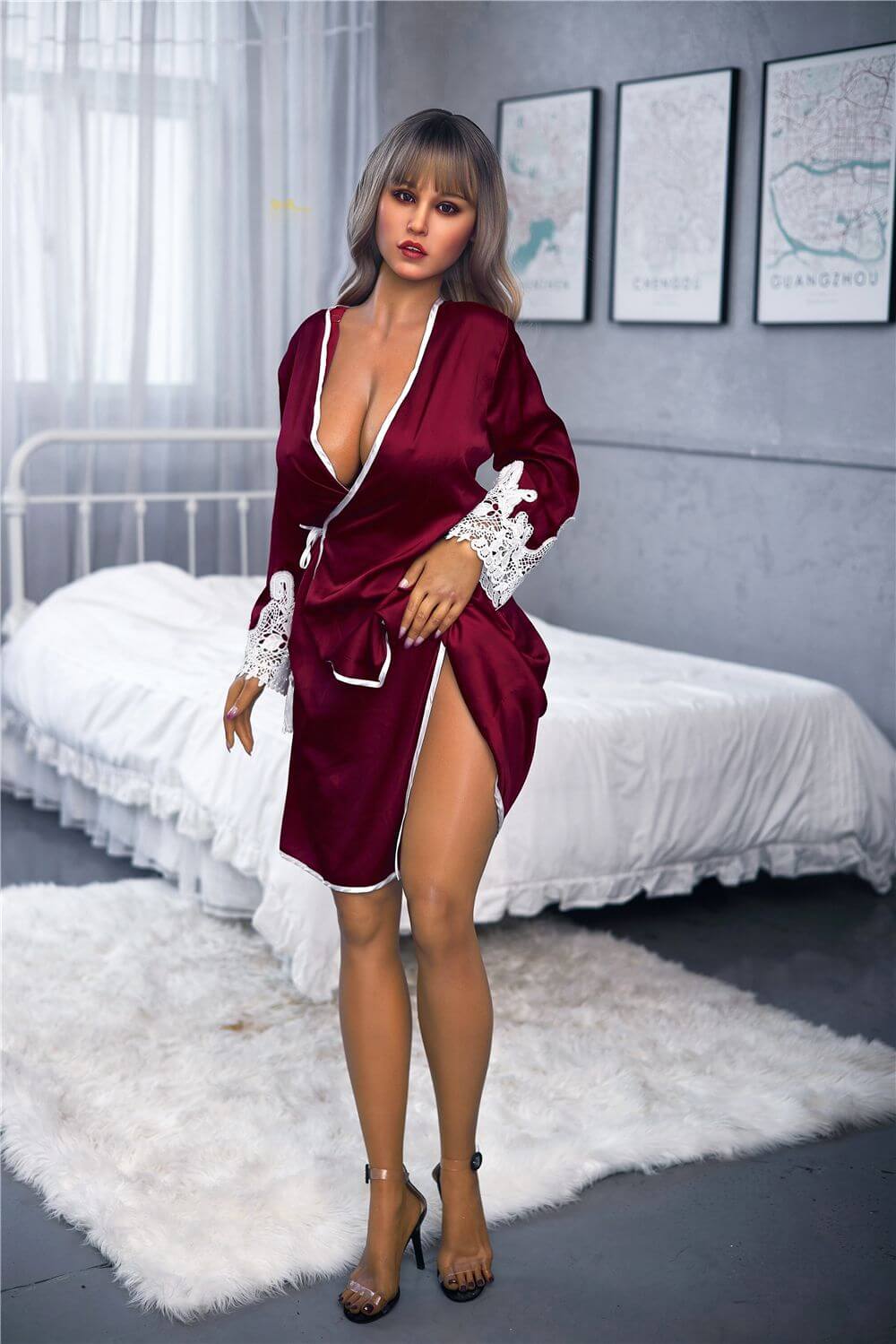 Sexpuppe Zephyrine