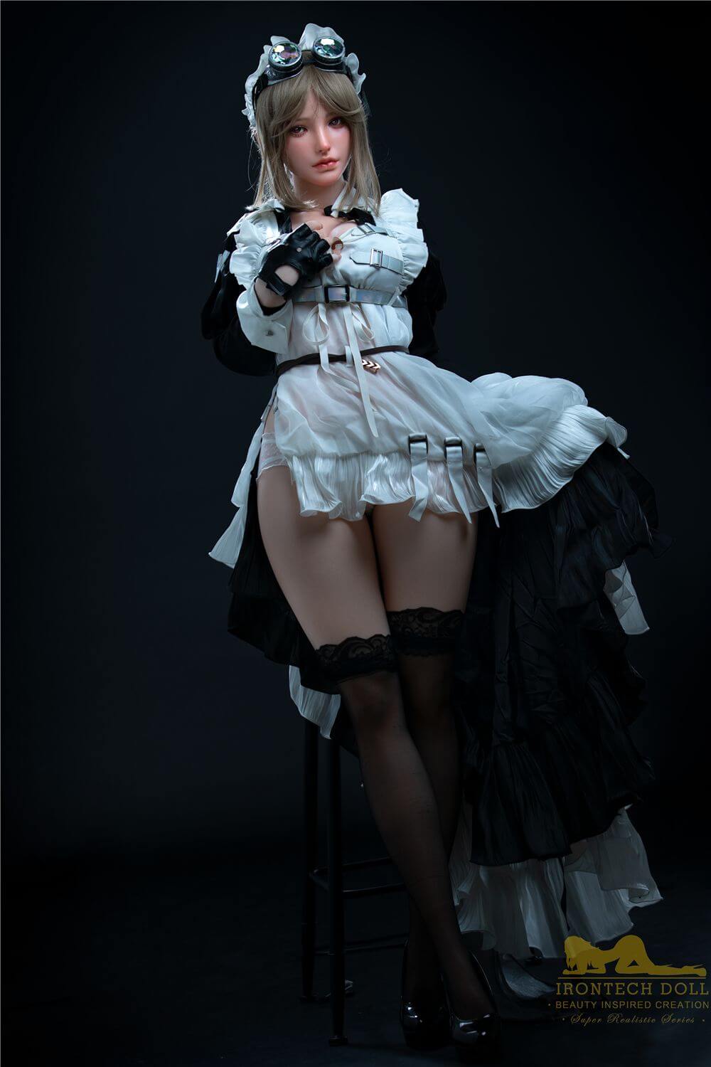 Sexpuppe Eva 2
