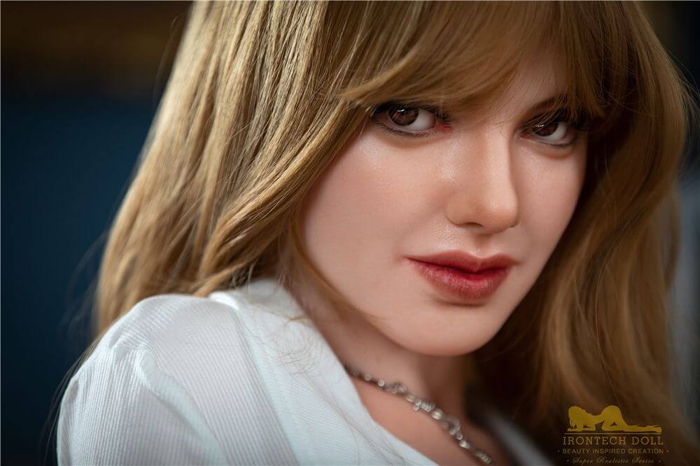 Sexpuppe Ivy 3