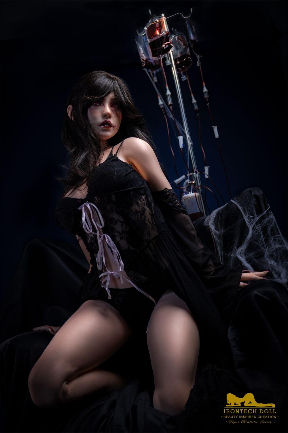 Sexpuppe Liora Halloween