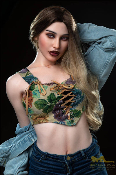 Sexpuppe Pearl 6