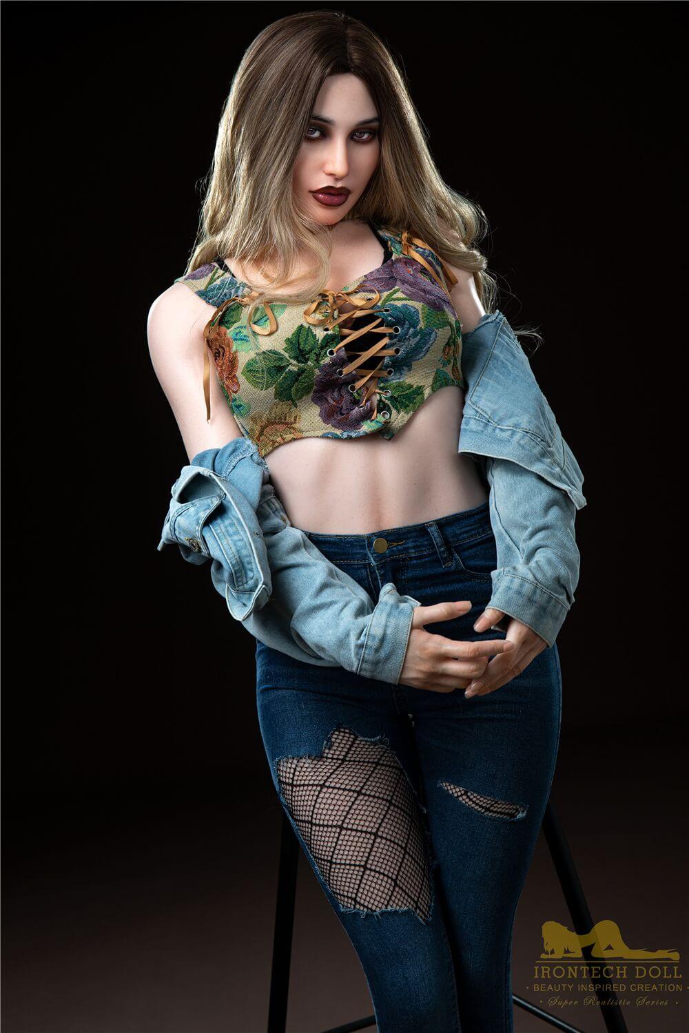 Sexpuppe Pearl 6