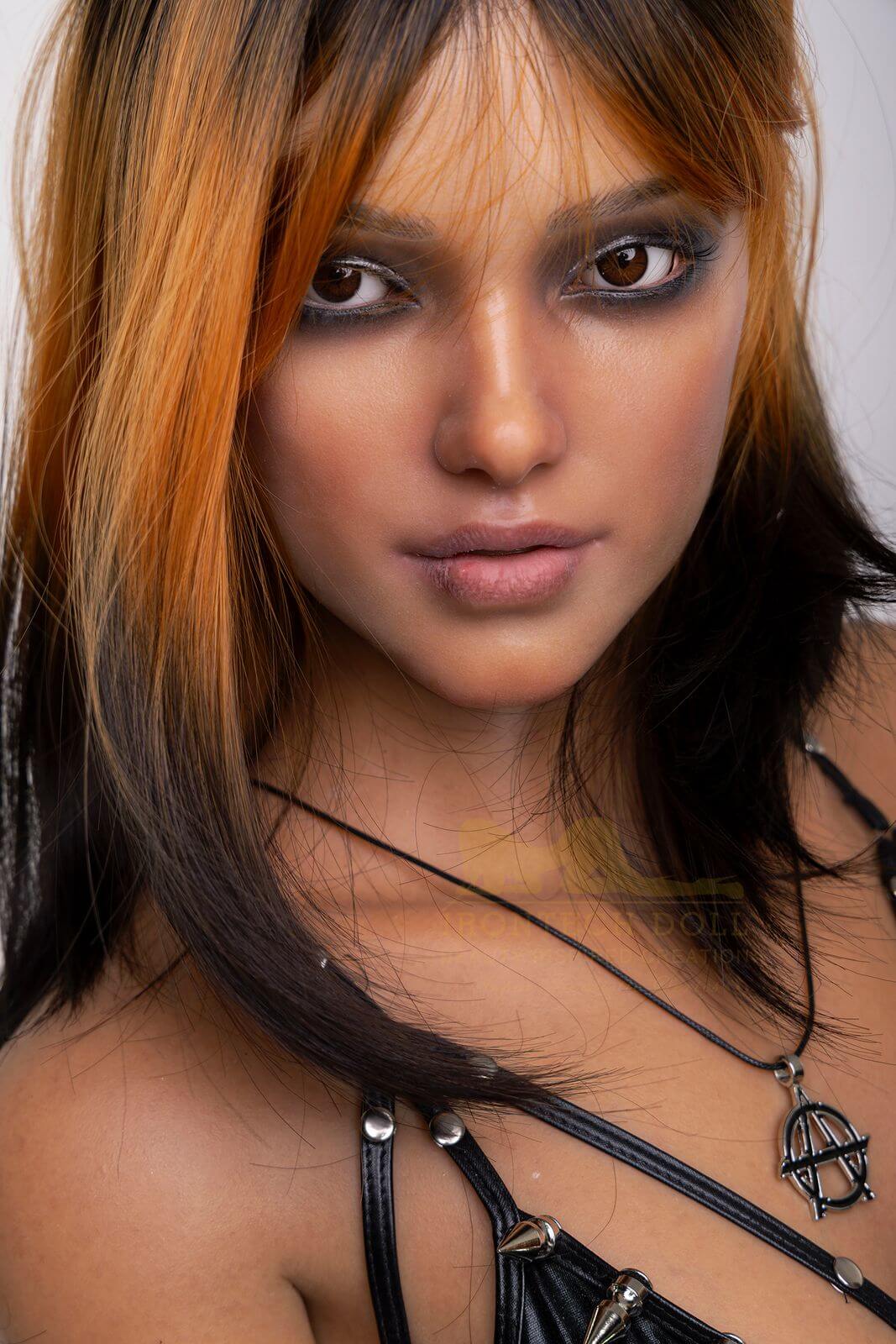 Sexpuppe Maribel Dark Tanned