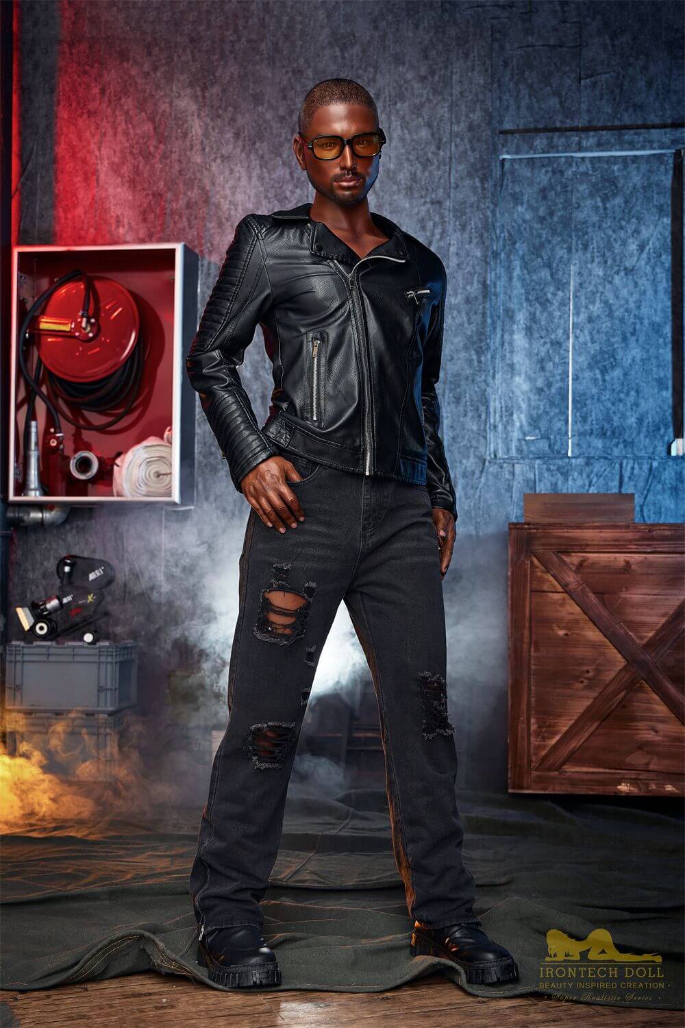 Maenliche Sexpuppe Kevin Black