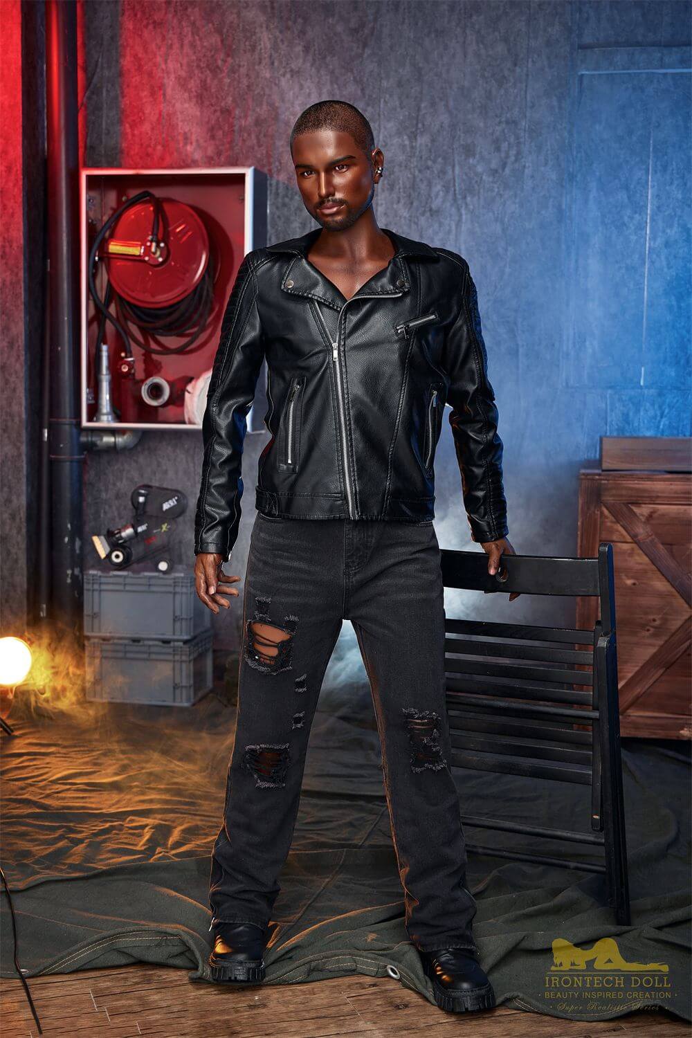 Maenliche Sexpuppe Kevin Black
