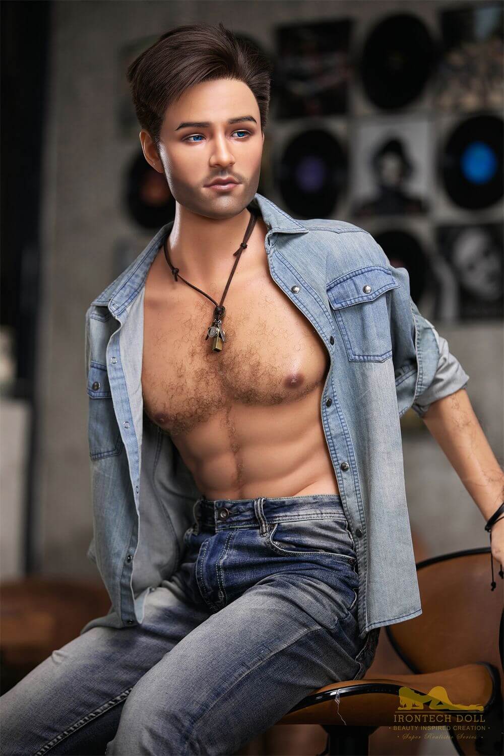 Maenliche Sexpuppe Emilio