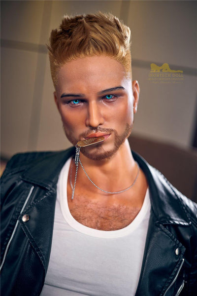 Maenliche Sexpuppe Kevin 2