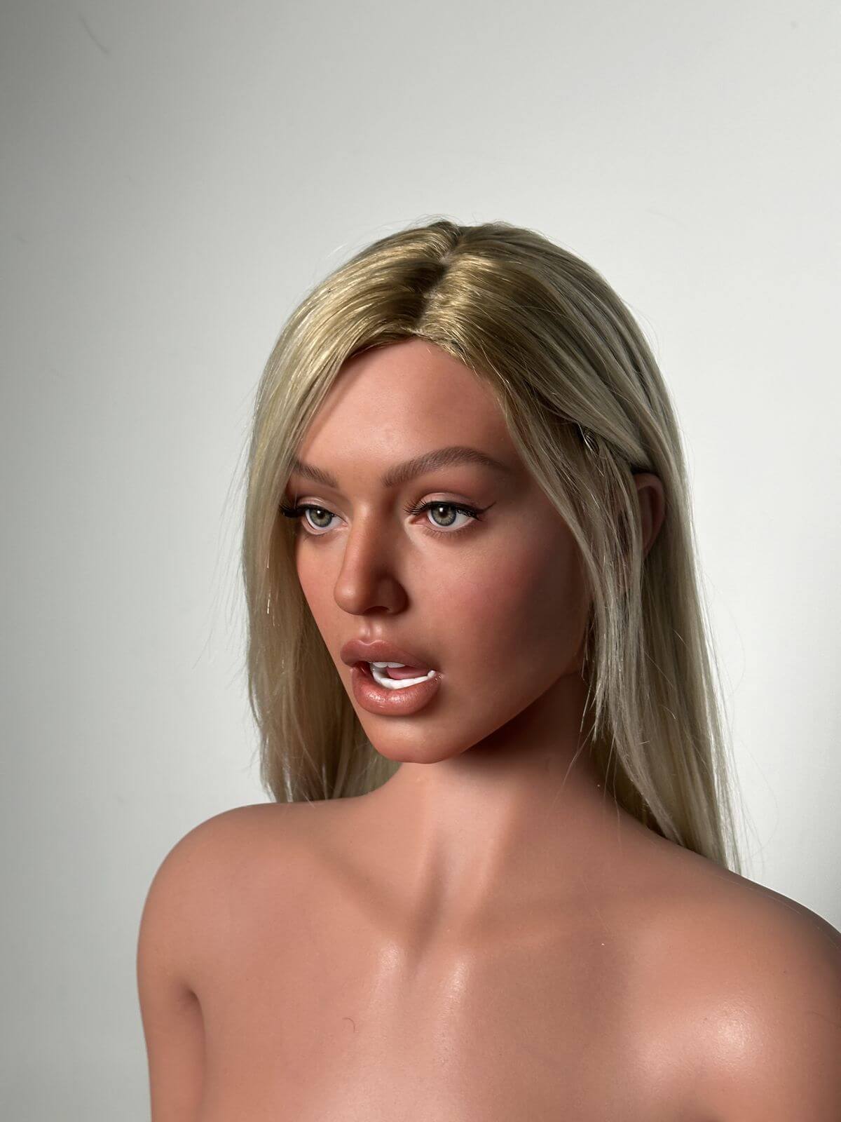 Sexpuppe Claire