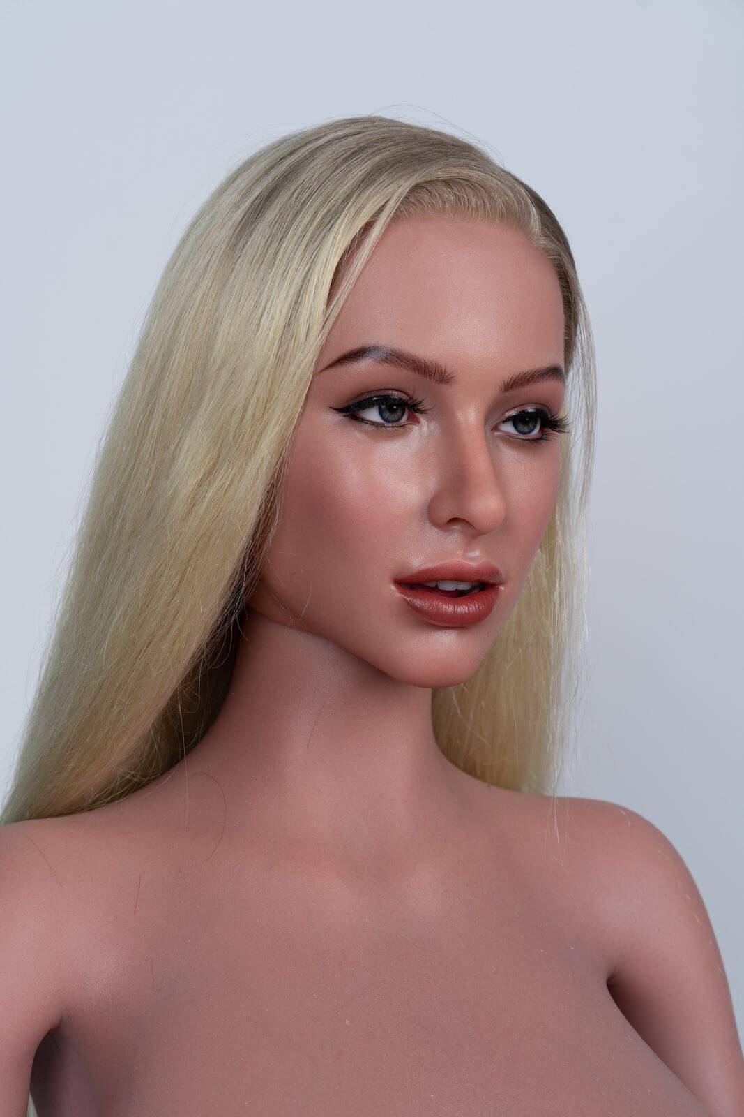 Sexpuppe Dahlia