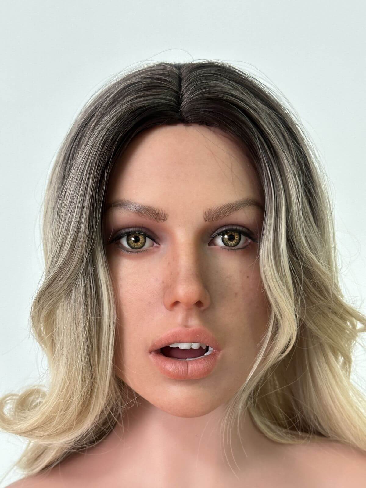 Sexpuppe Mirabella - Sofort lieferbar