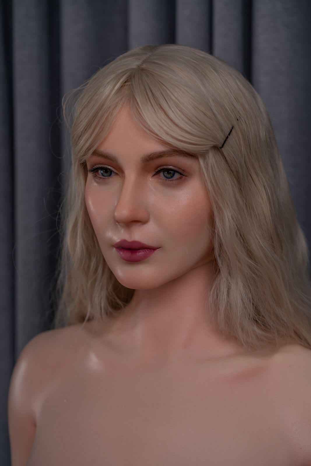 Silikon Sexpuppe Estelle