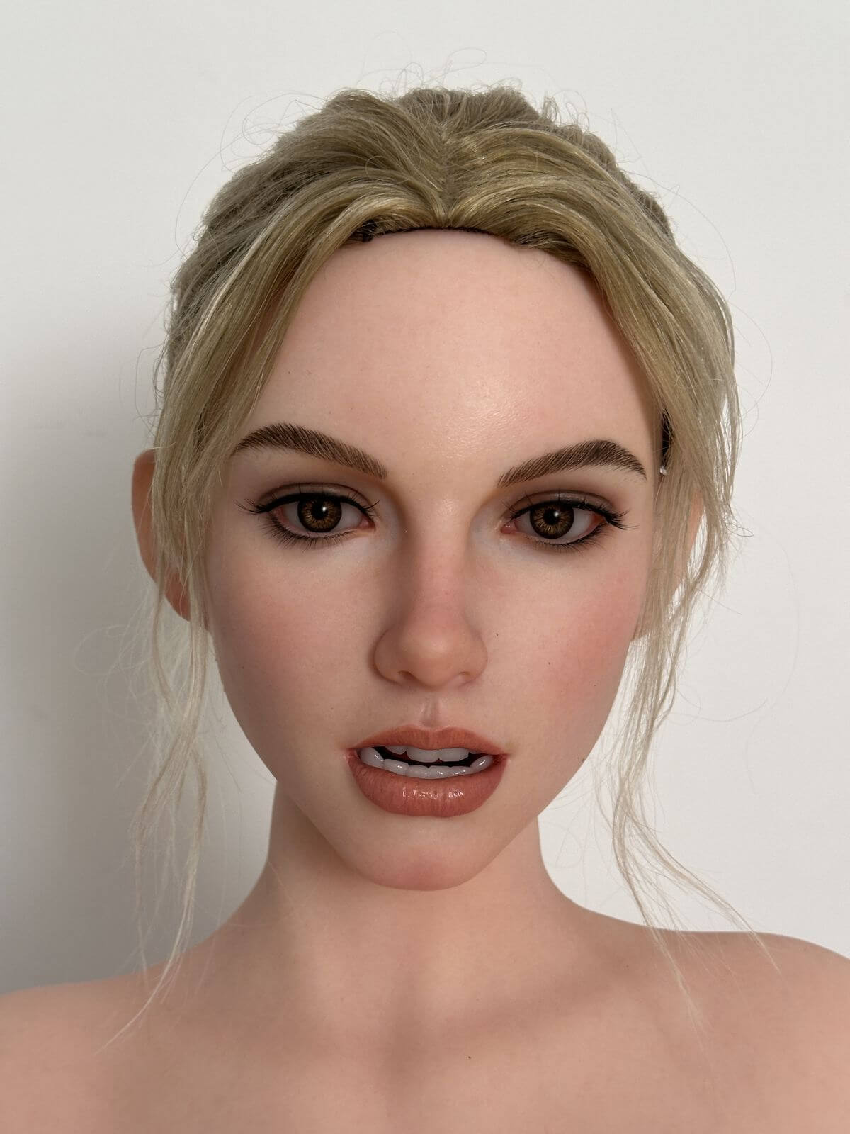 Sexpuppe Delyth