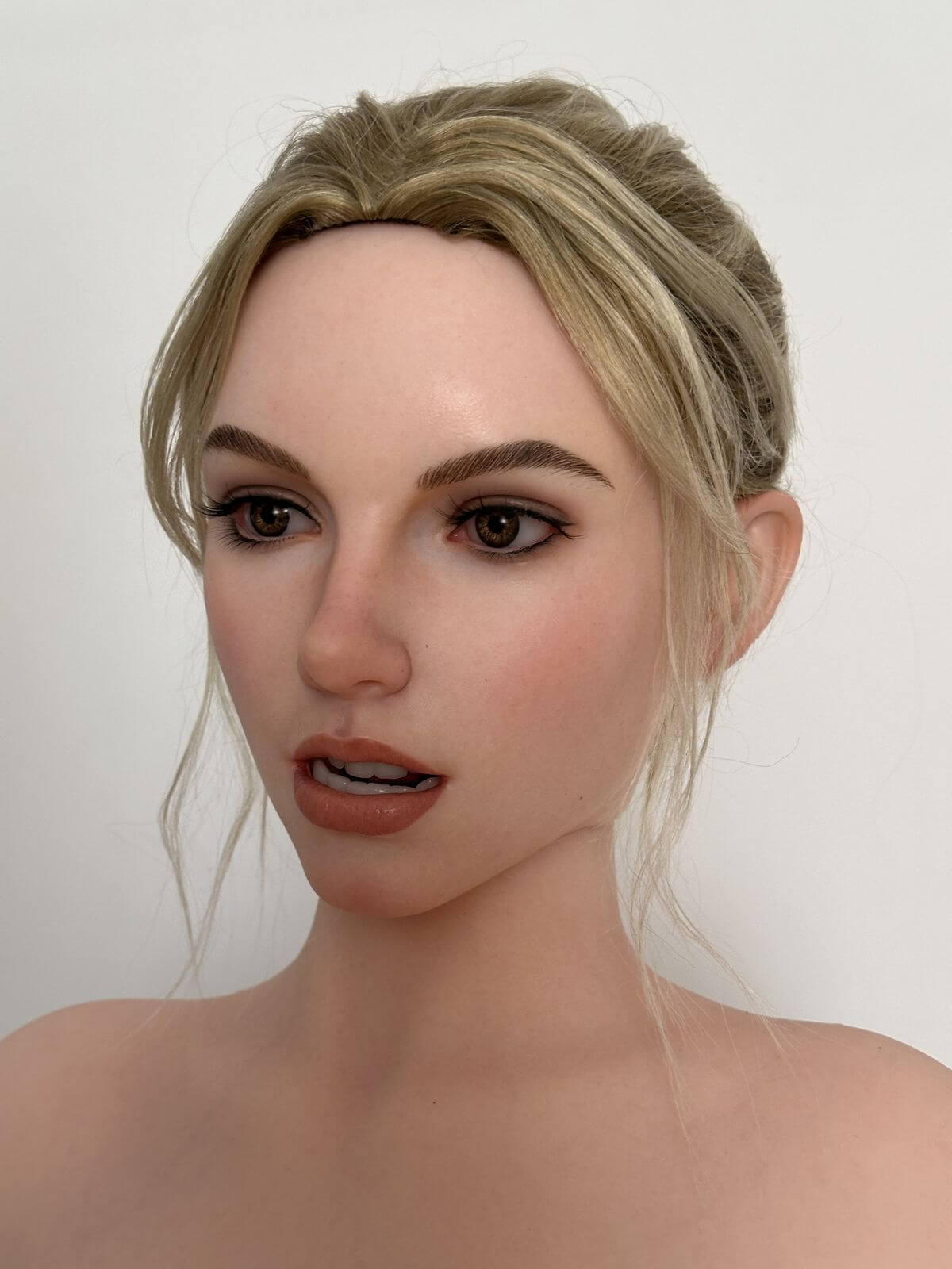 Sexpuppe Delyth