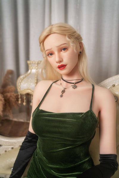 Sexpuppe Cerise