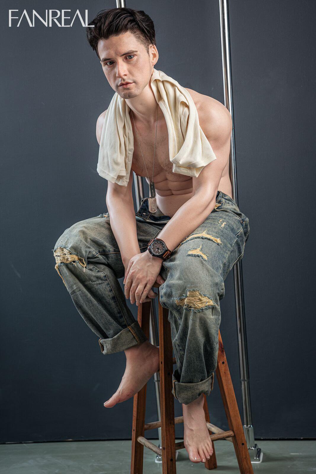 Maenliche Sexpuppe Henry - 173 cm