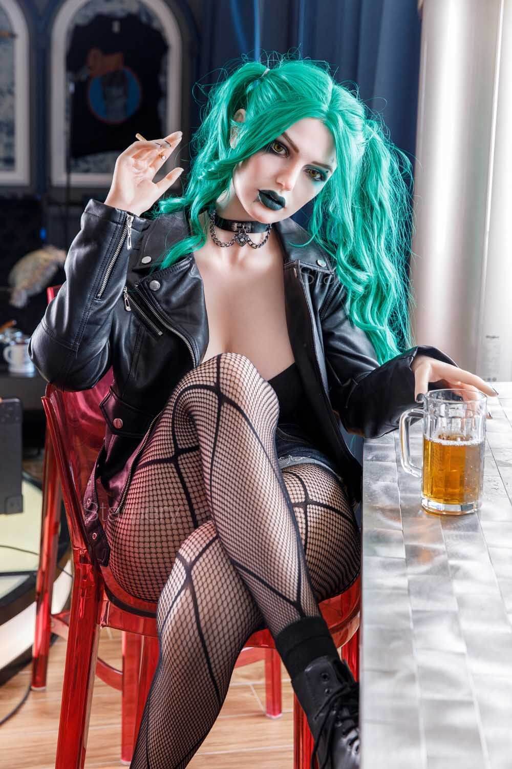 Sexpuppe Flora