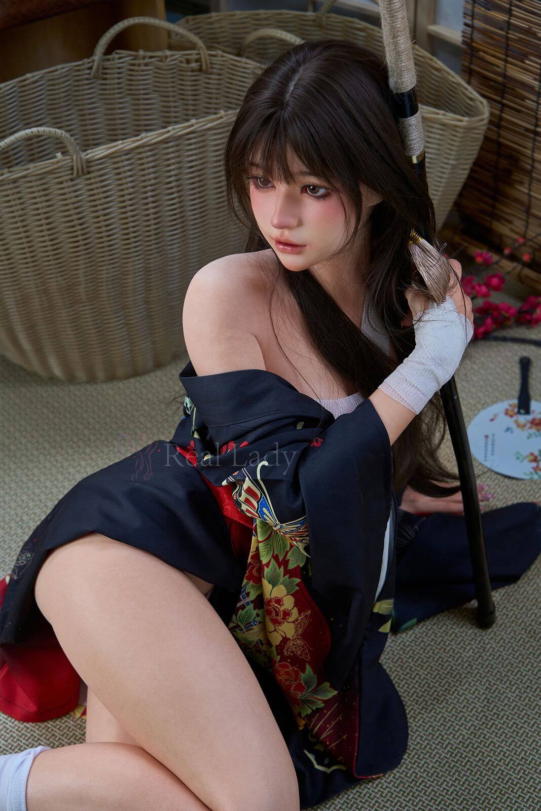 Sexpuppe Dangerous Heiress