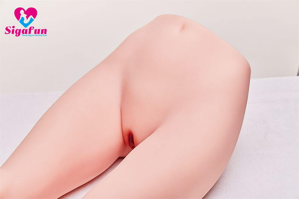 Sex Torso Tomiko