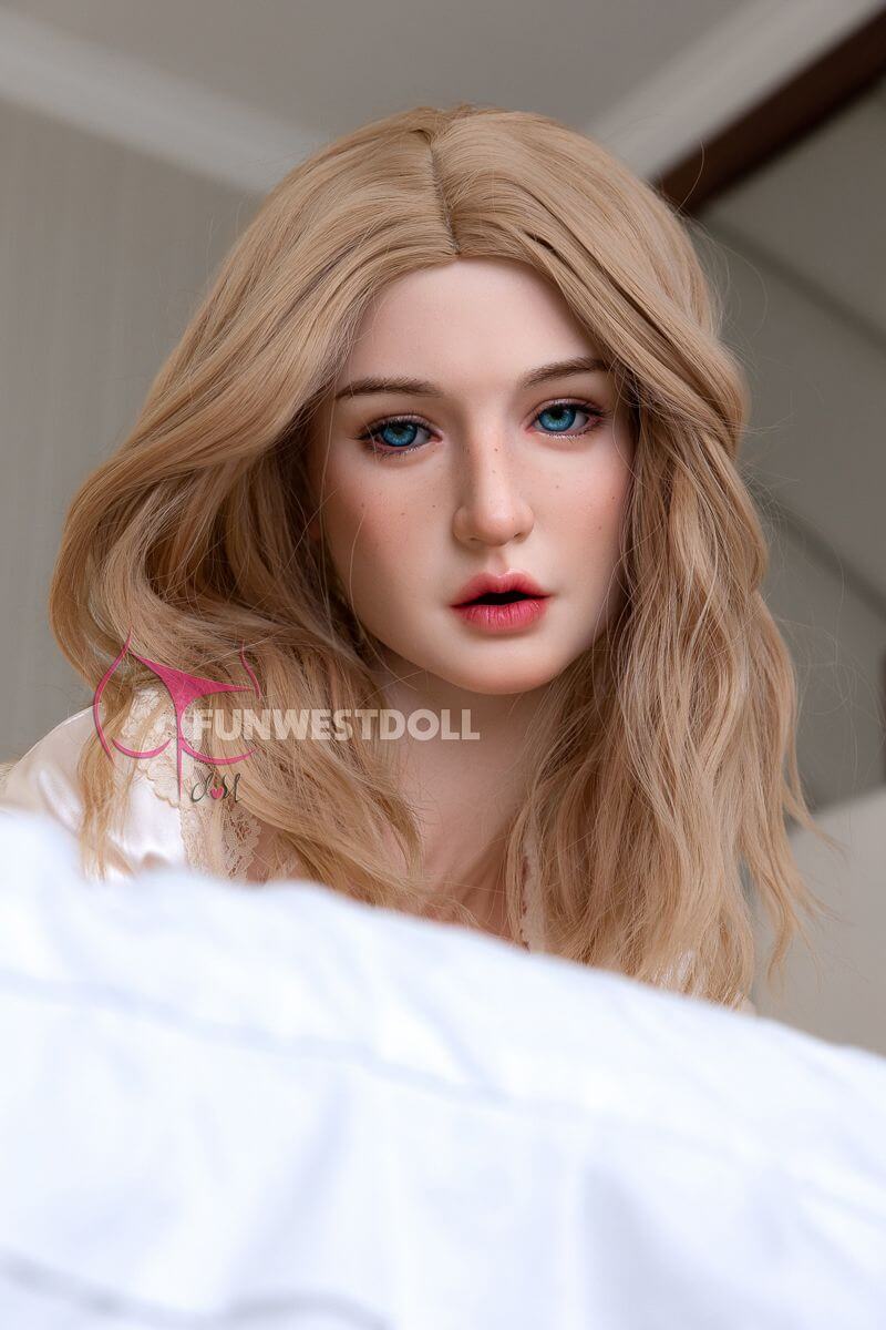 Sexpuppe Cherie
