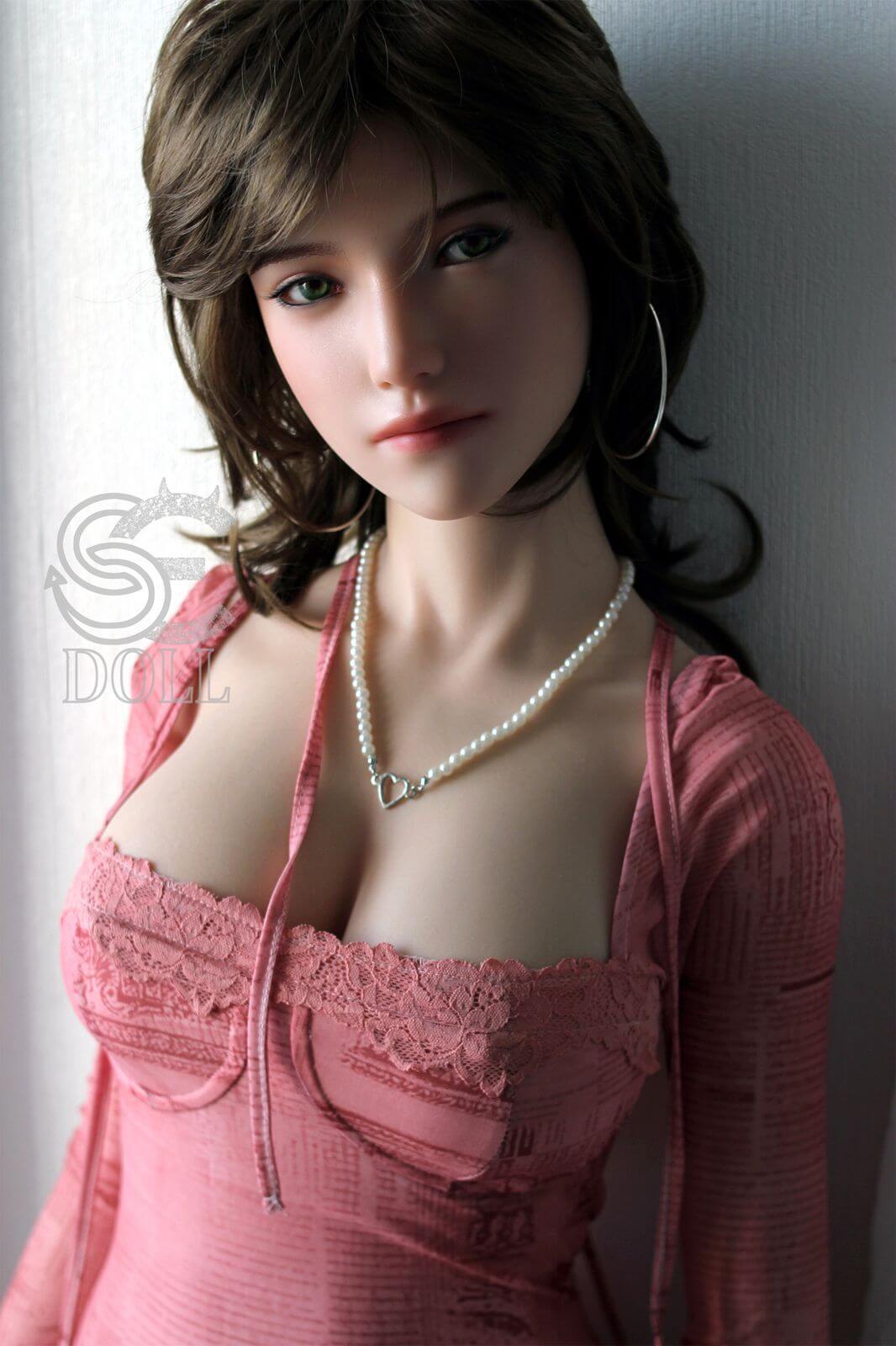 Sexpuppe Queenah