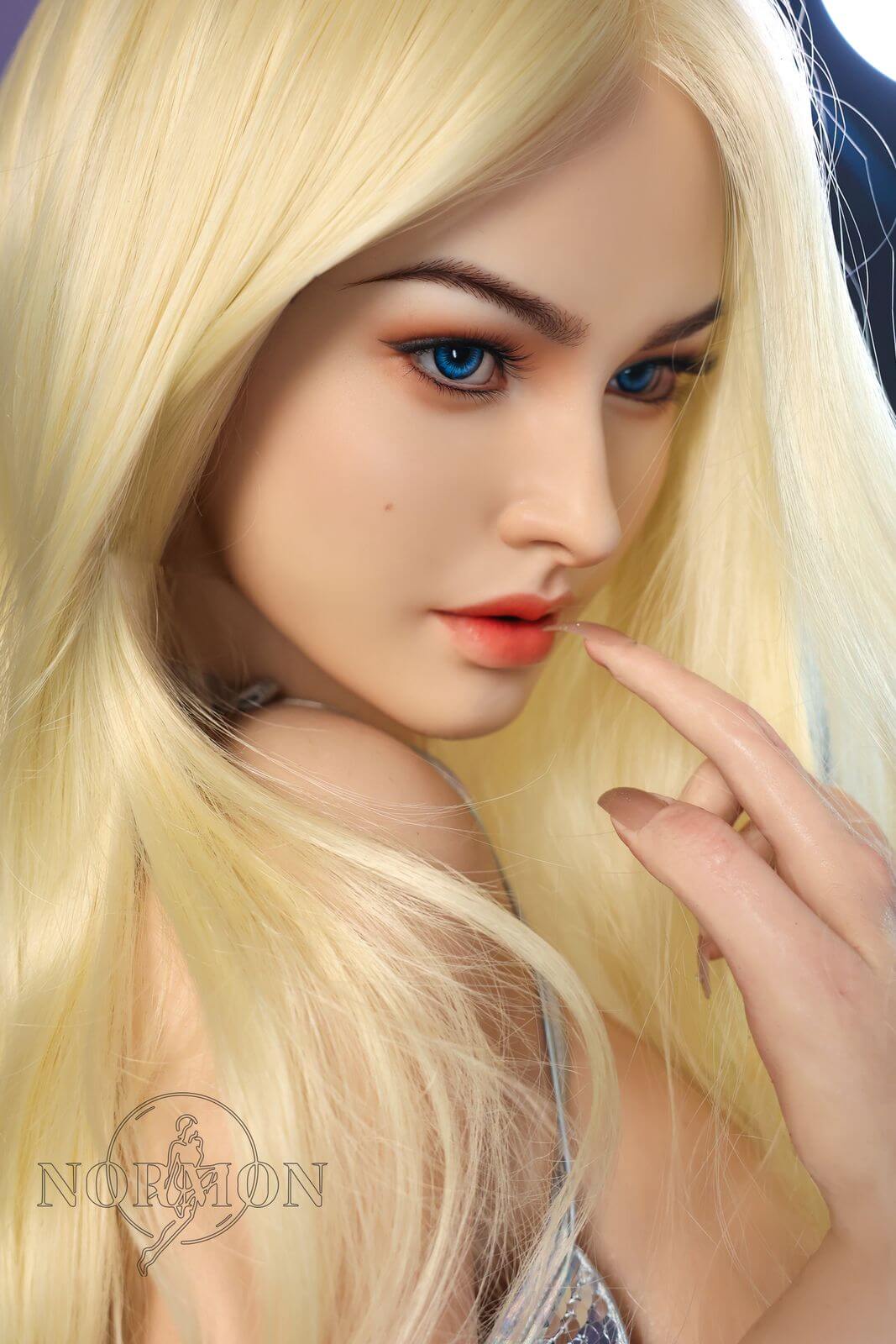 Sexpuppe Nina