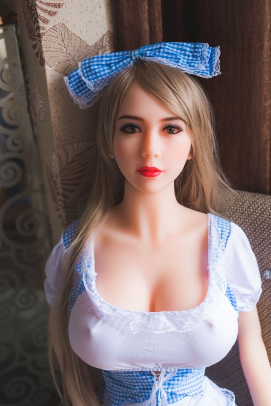 Sexpuppe Julie