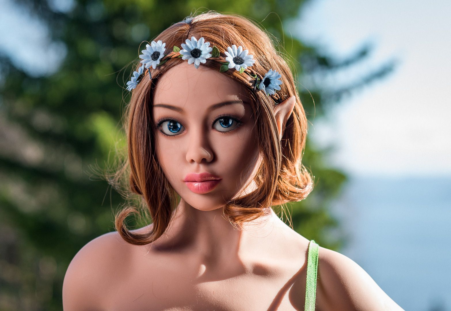 Sexpuppe Amina Mit Elfenohren
