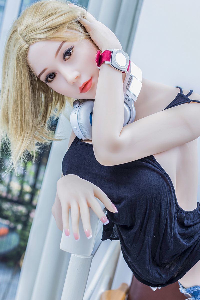 Sexpuppe Vivian