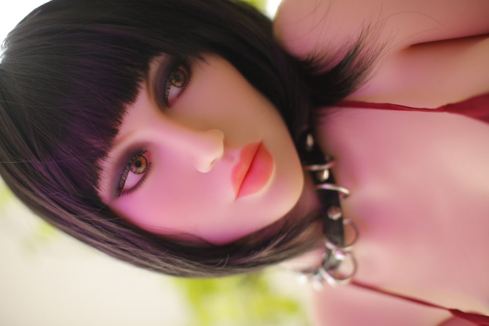 Sexpuppe Cynthia