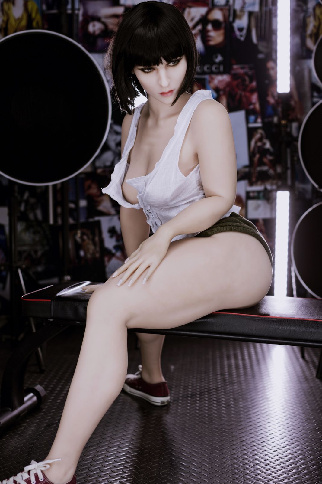 Sexpuppe Emina
