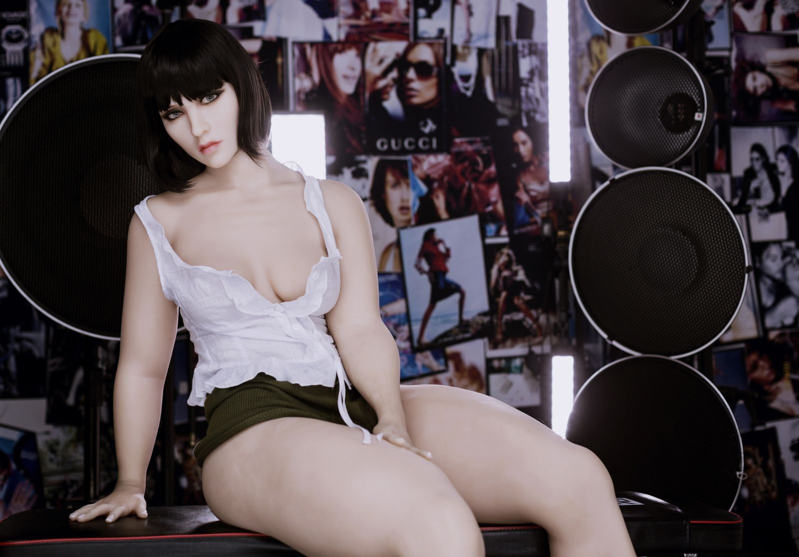 Sexpuppe Emina