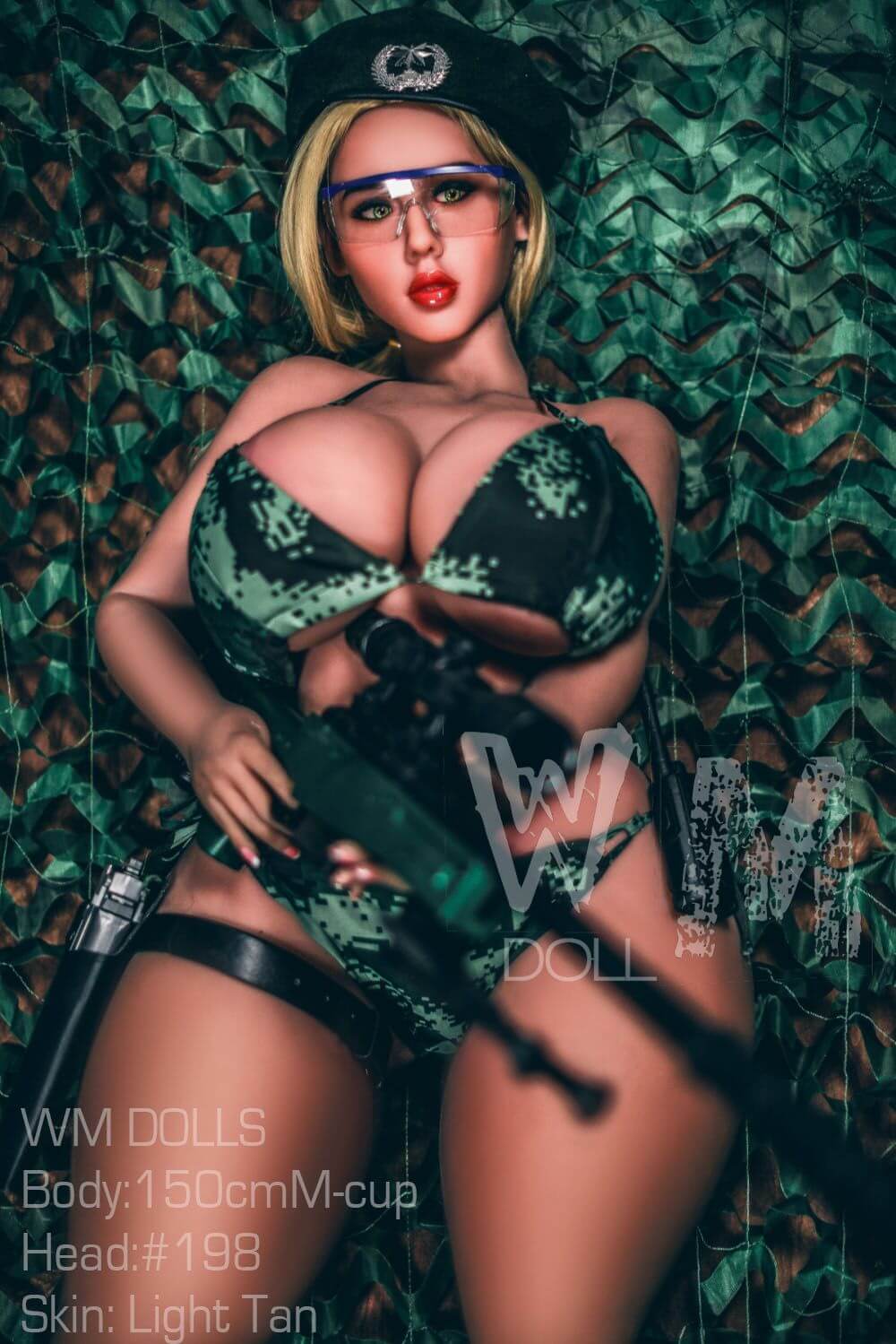 Sexpuppe Mone