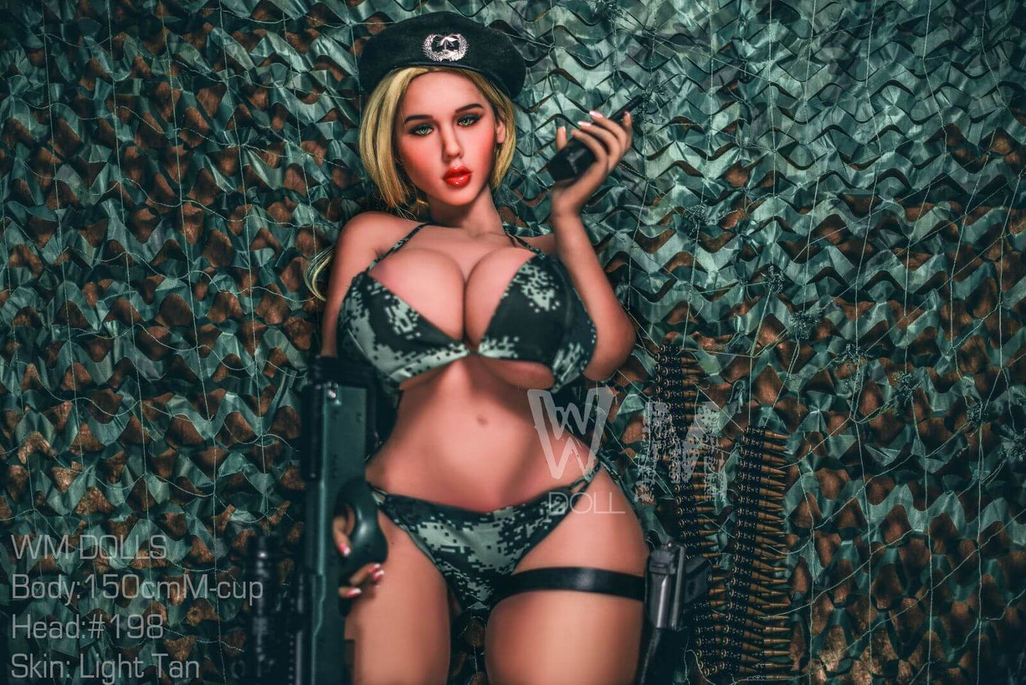 Sexpuppe Mone