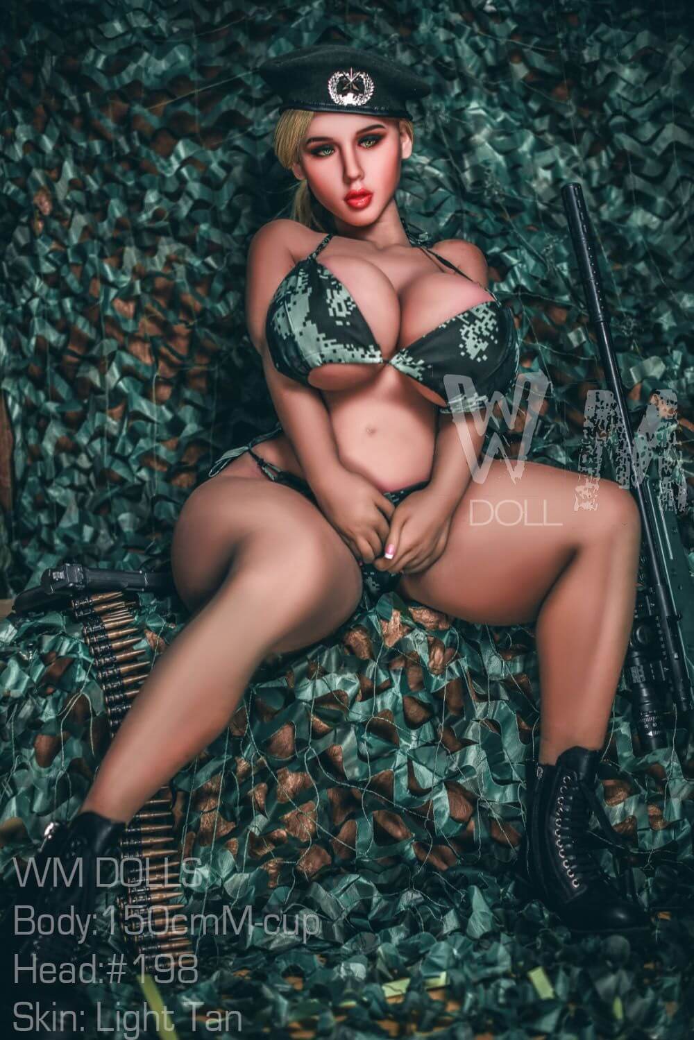 Sexpuppe Mone