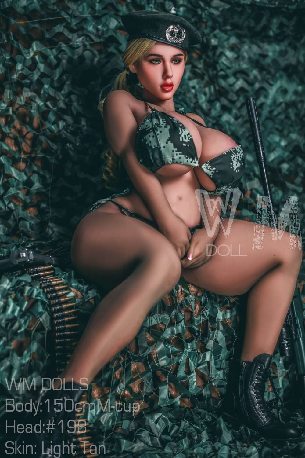 Sexpuppe Mone