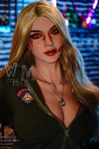 Sexpuppe Elowen