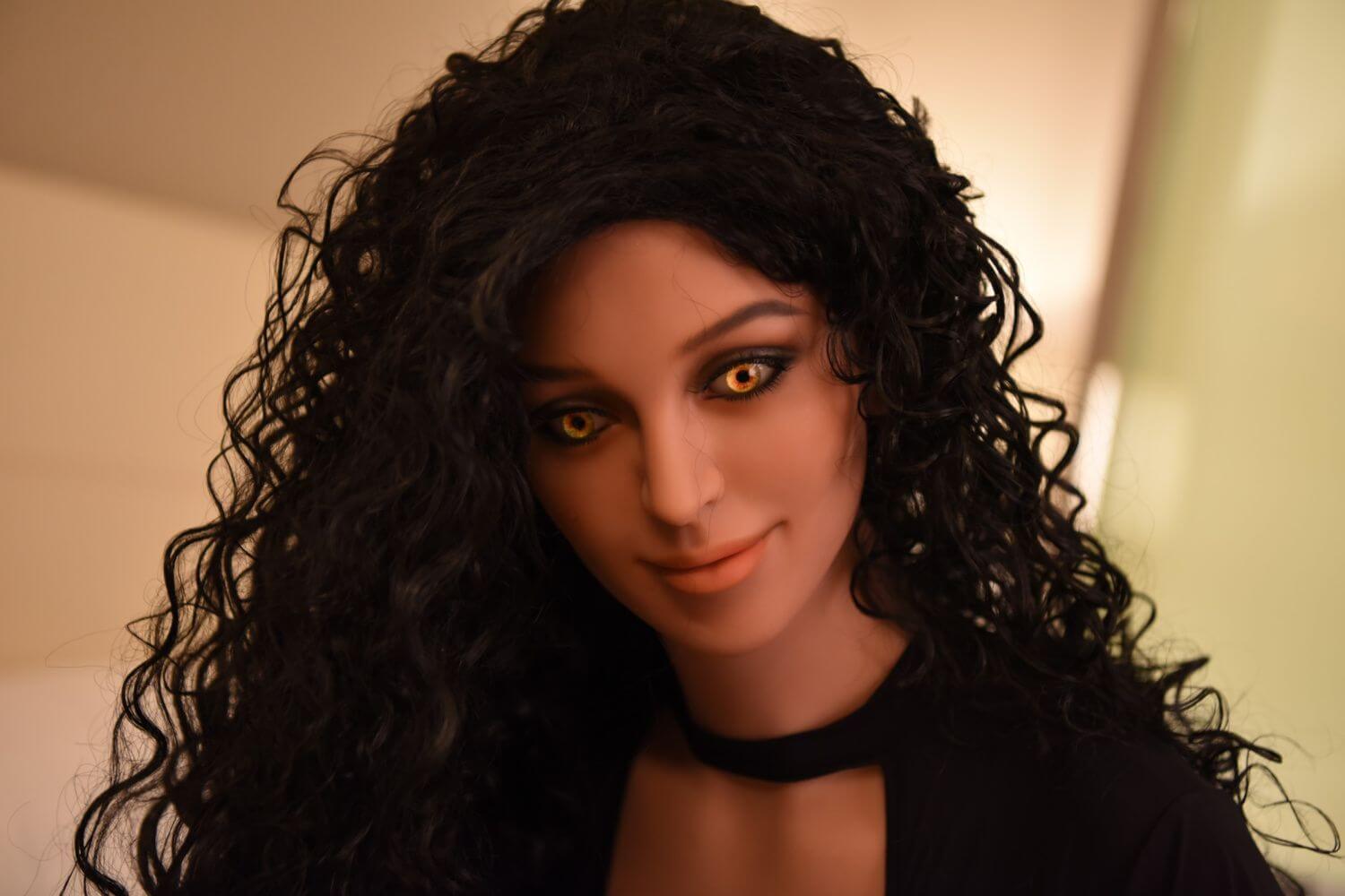 Sexpuppe Farida