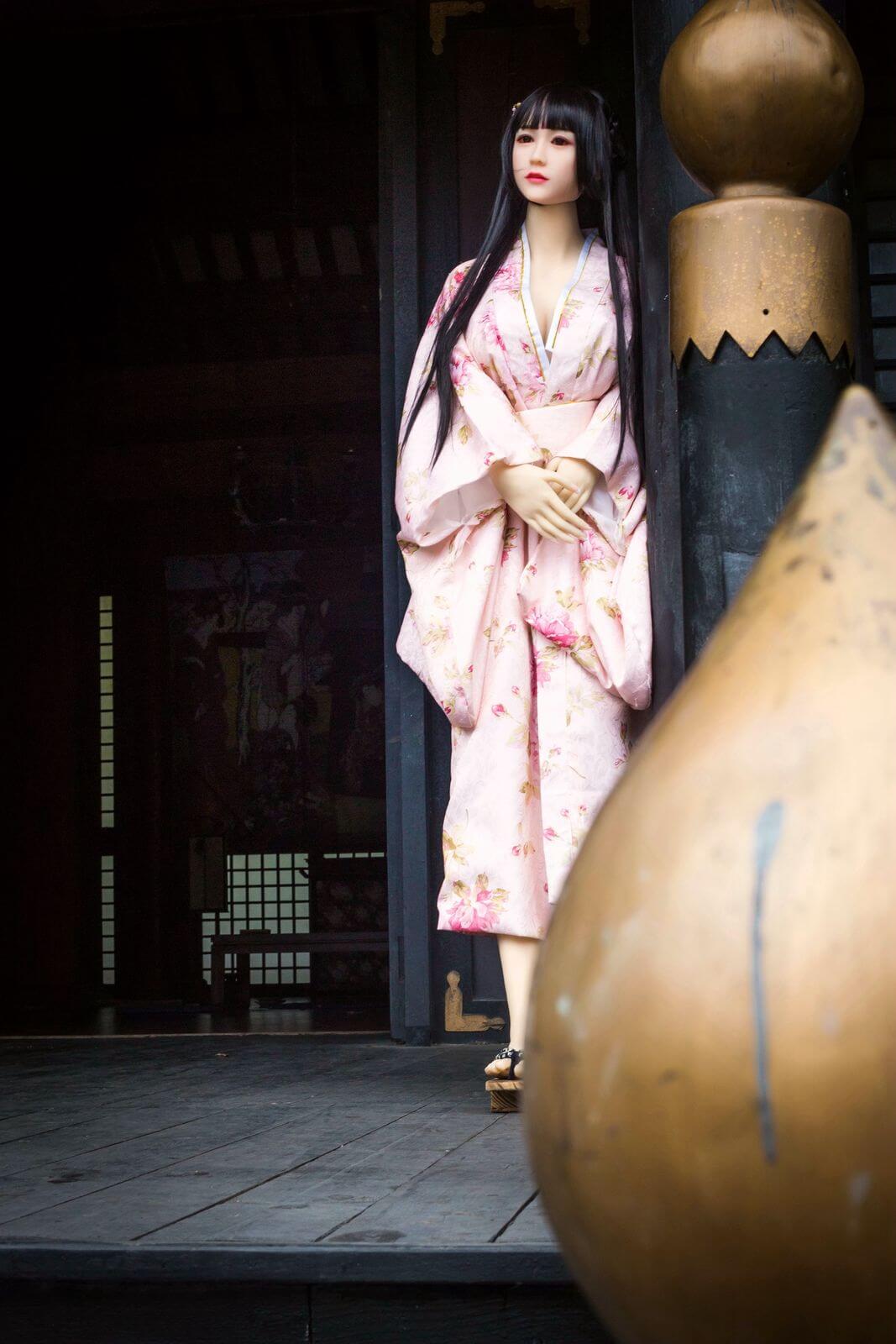 Sexpuppe Shizuka