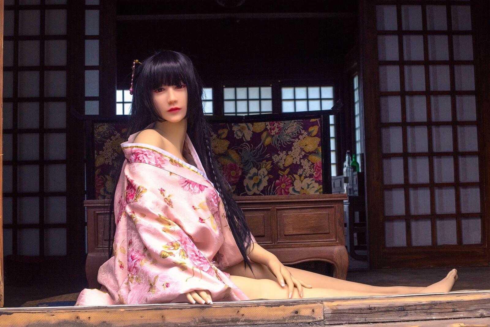 Sexpuppe Shizuka