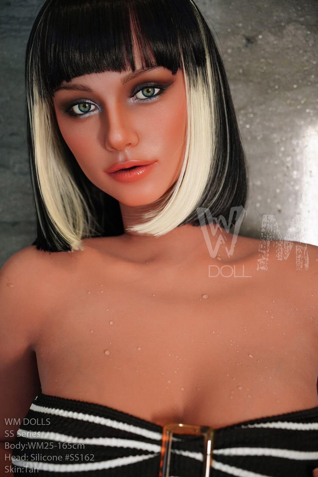 Sexpuppe Lilou