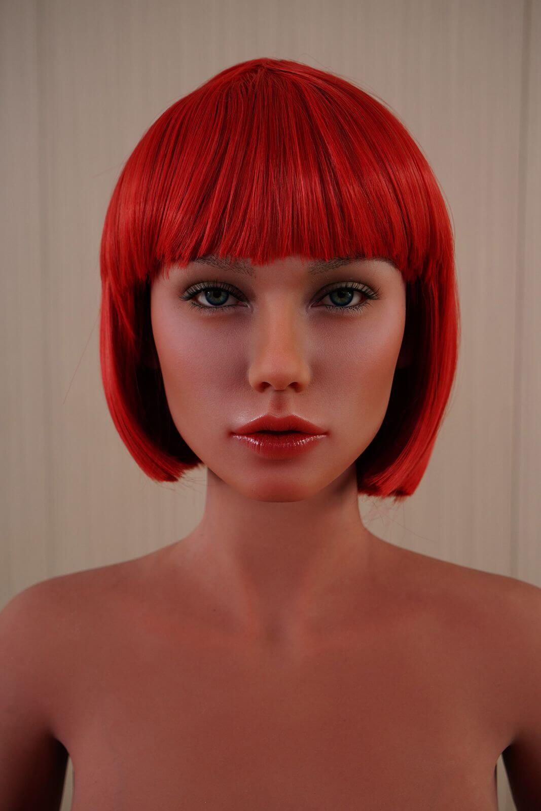 Sexpuppe Zinnia