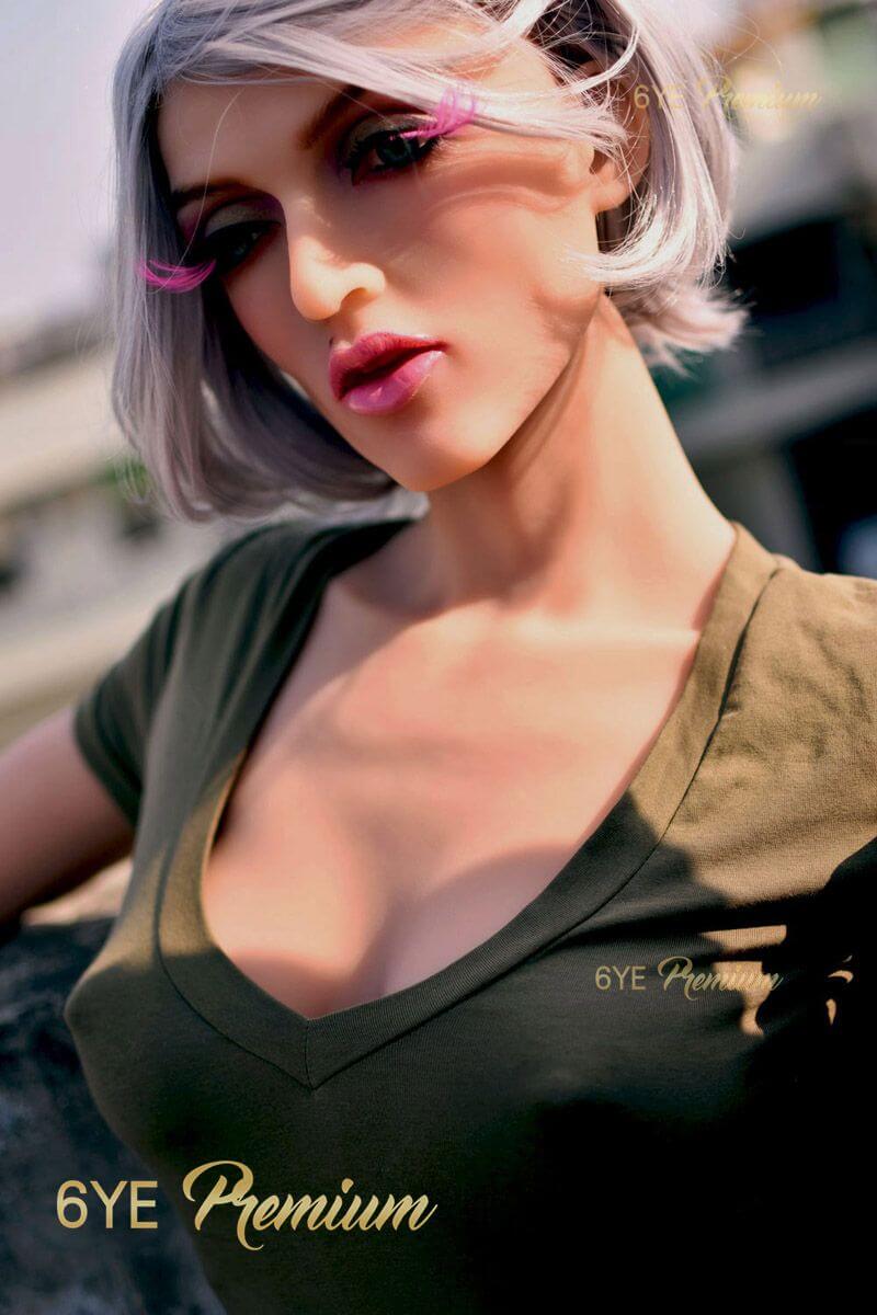 Sexpuppe Jamila