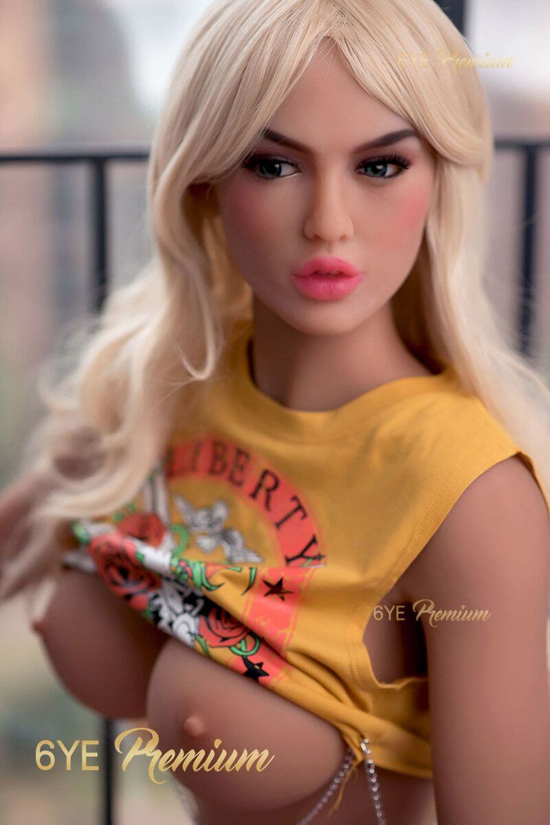 Sexpuppe Mirena