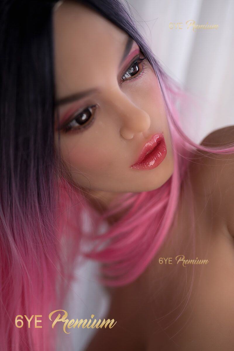 Sexpuppe Honora