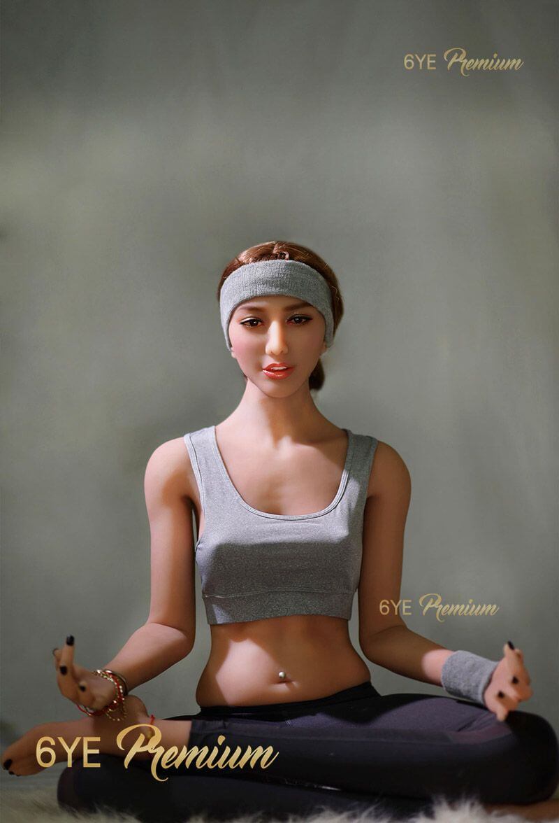 Sexpuppe Leova