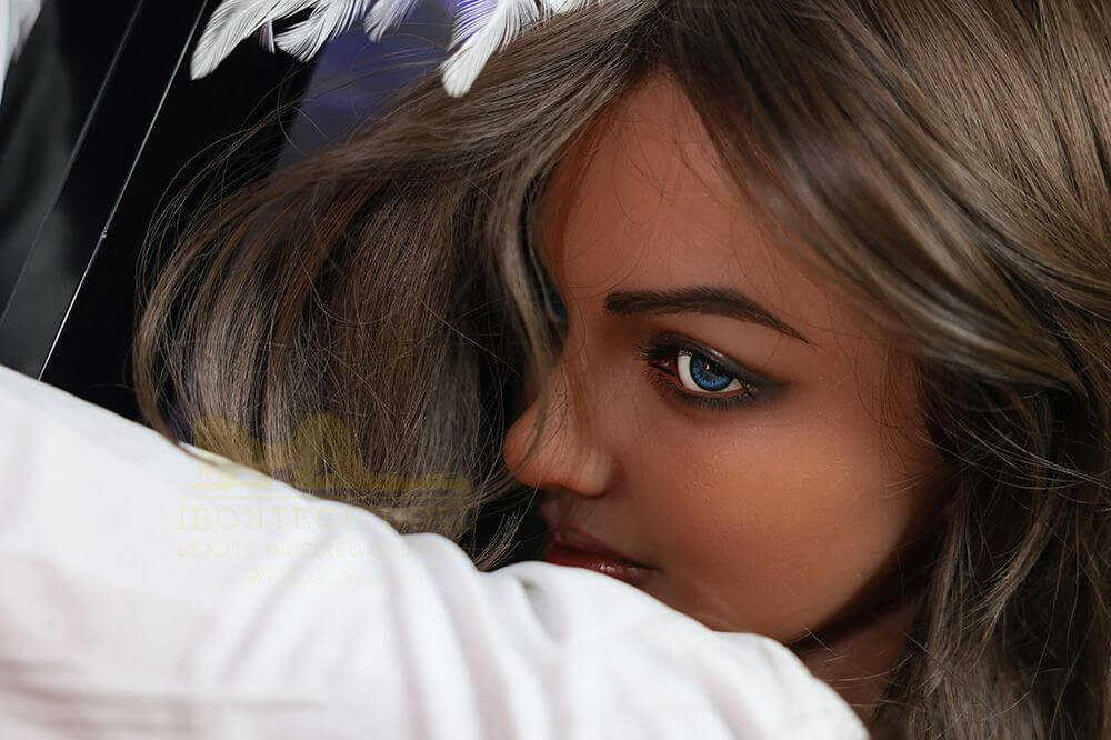 Hybrid Sex Doll Amalthea Dark Tanned